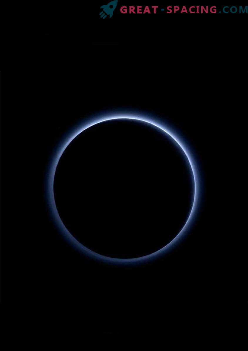 Plutos Kohlendunst hält die Temperatur niedrig