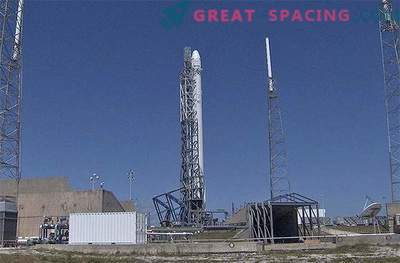 SpaceX-Start wegen Heliumlecks abgesagt