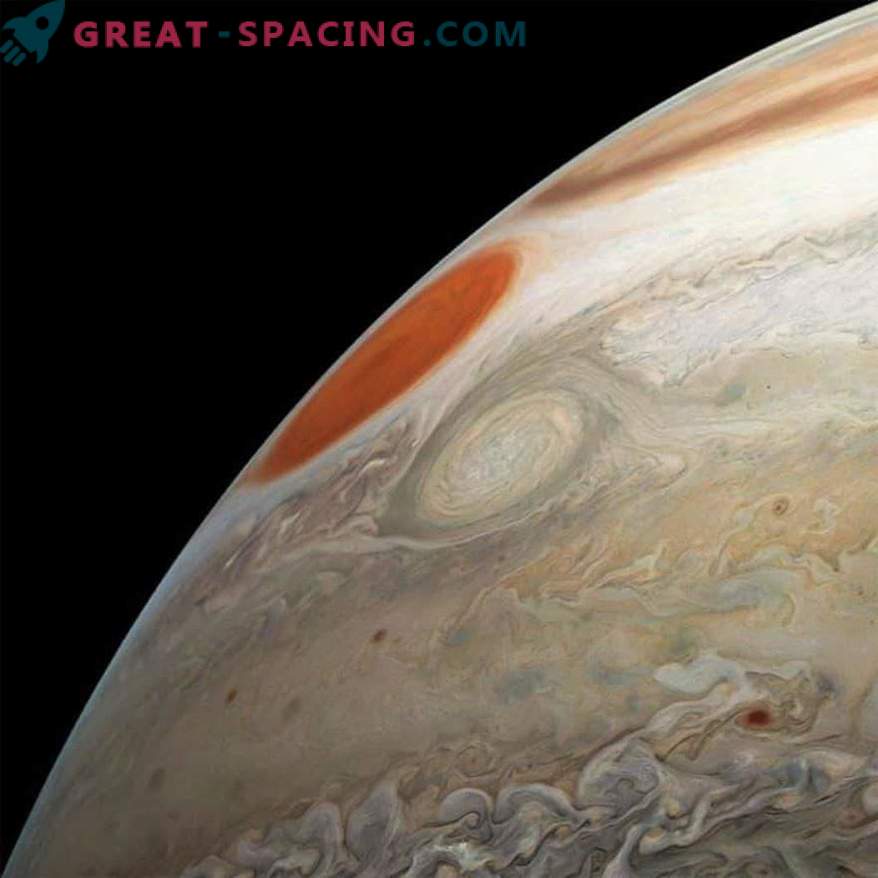 Jupiterstürme im großen Maßstab in einem NASA-Test.