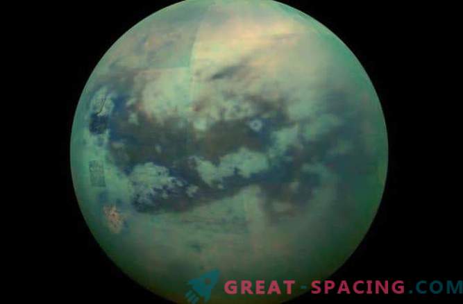 Titan erschien in neuen Cassini-Bildern.