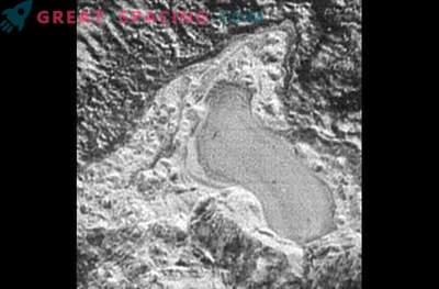 Pluto hat Stickstoffseen, die gefrieren und schmelzen.
