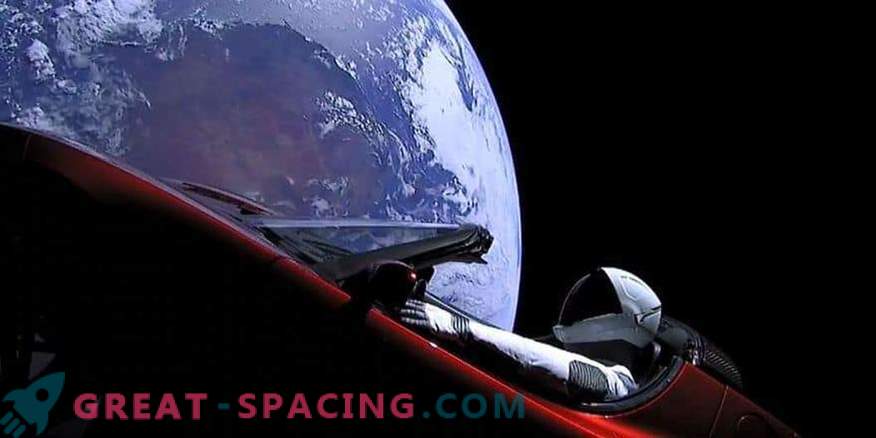 Starman und Tesla gehen über den Mars hinaus