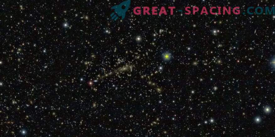 Das geheime Gesetz der Evolution von galaktischen Clustern