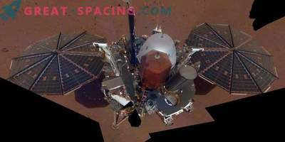 First Self von der InSight Martian Landing Platform