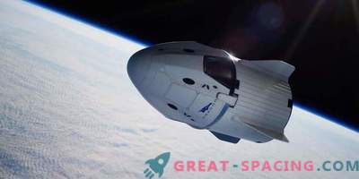 SpaceX zeigt Crew Access Sleeve für Crew Dragon