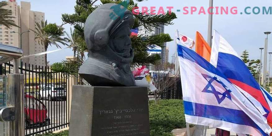 Denkmal für Juri Gagarin in Israel errichtet