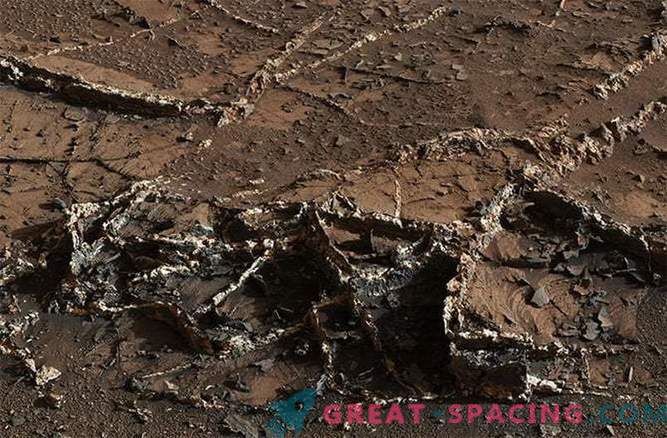 Neugier Mars Rover hat Spuren von Mineralien gefunden