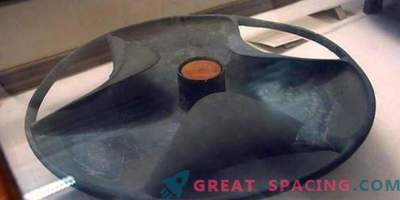 Ufologen denken dat de Sabu-schijf een oud model van een vliegende schotel is