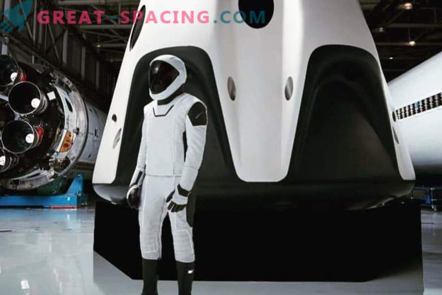 SpaceX bereitet sich darauf vor, Astronauten zur ISS zu schicken