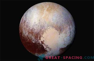 Fotografije Plutona kažejo kompleksno geologijo pritlikavih planetov