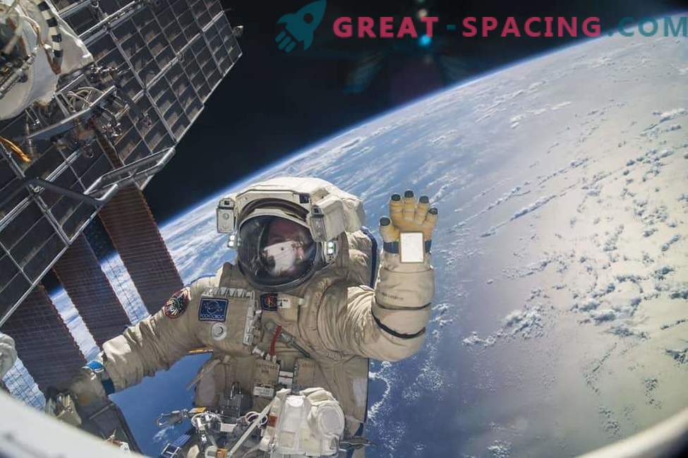 Spektakulärer Weltraumspaziergang auf der Raumstation: Foto