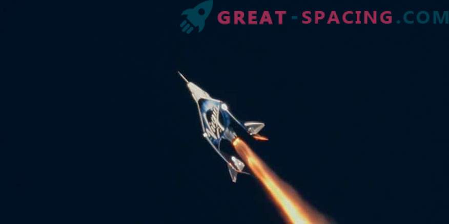 Der Weltraumtourismus rückt näher! SpaceShipTwo startete zu einem historischen Testflug