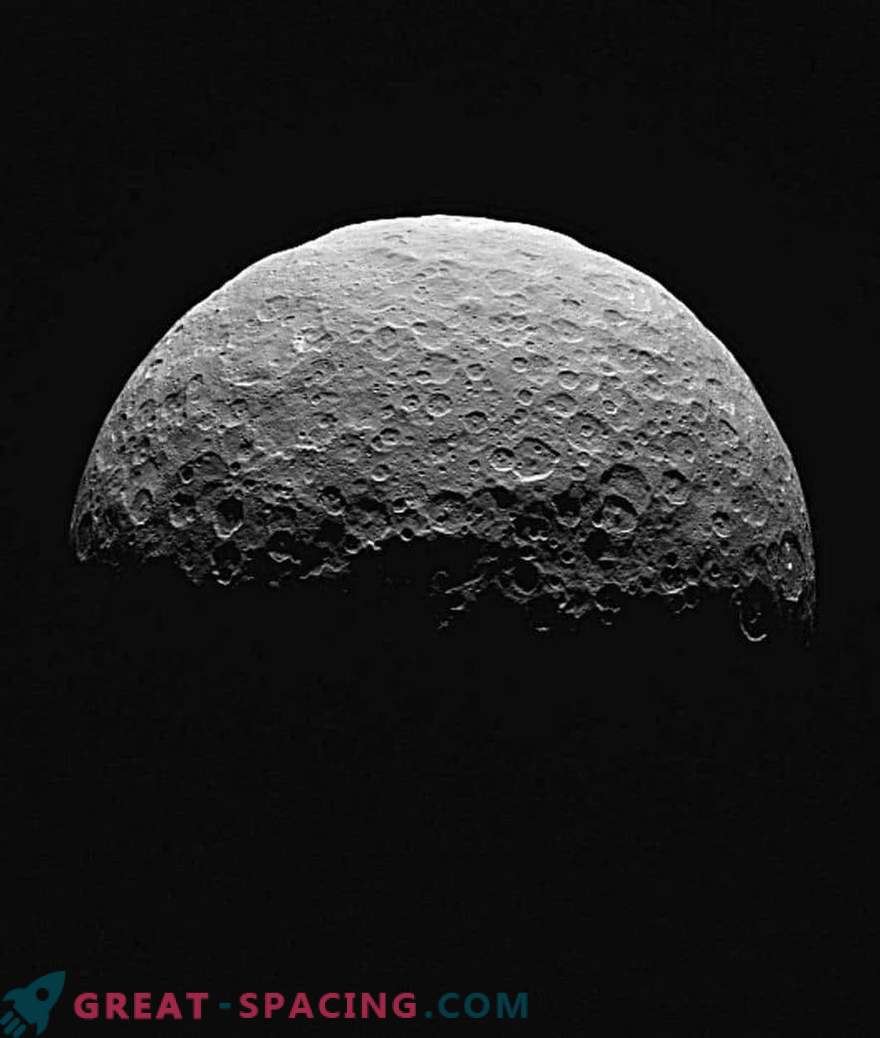 Ceres: der größte Asteroid und der kleinste Zwergplanet