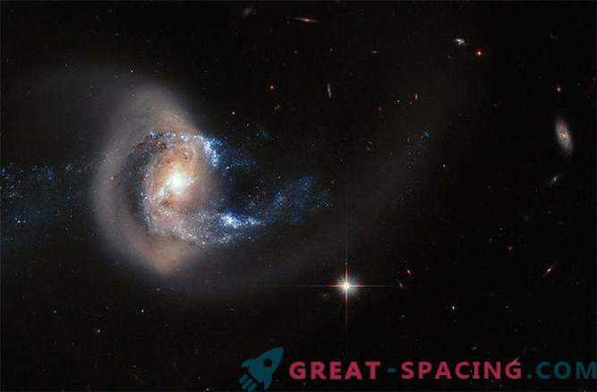Hubble entdeckte eine Galaxie von verstreuten Sternen weit weg von zu Hause.