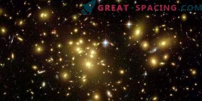 Umfassende Studie zur Fusion des Galaxienhaufens MACS J0417