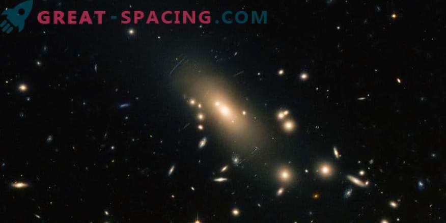 Ein unerwartetes Phänomen beim Zusammenfluss von galaktischen Clustern